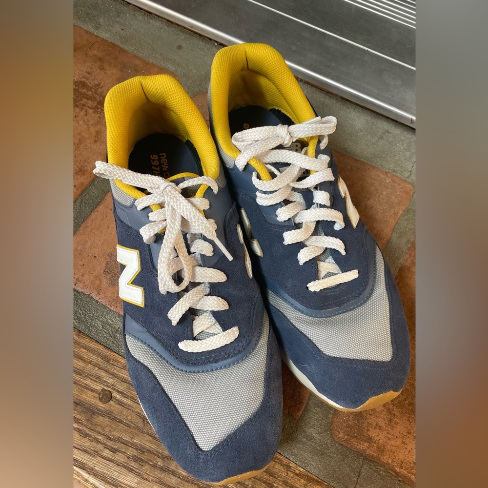 New Balance Men's Navy and Yellow Sneakers 997H